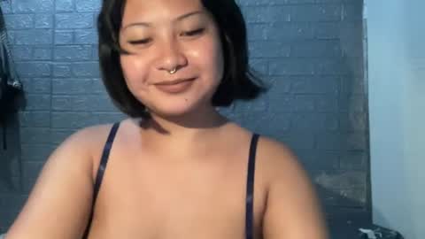 nini_luvskorn online show from July 2026 09:06:02 AM