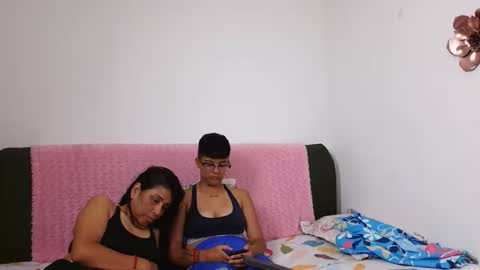 Snapshot of nini_smith chatting on May 2026 07:36:01 AM nini_smith online show from May 2026 07:36:01 AM