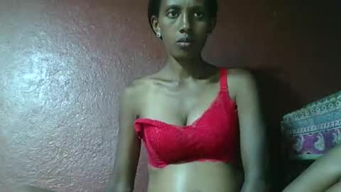 ninie246746 online show from January 2025 01:26:01 PM