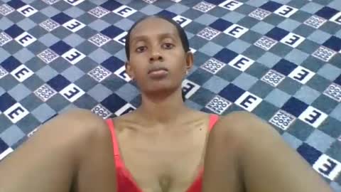 ninie246746 online show from February 2026 07:51:02 AM