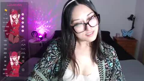 Snapshot of ninimoon chatting on October 2025 02:32:01 AM Ninimoon online show from October 2025 02:32:01 AM