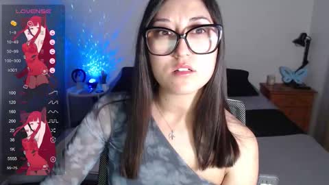 Snapshot of ninimoon chatting on October 2025 05:05:01 AM Ninimoon online show from October 2025 05:05:01 AM
