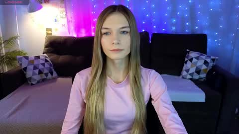 ninny_doll online show from March 2026 02:15:01 AM