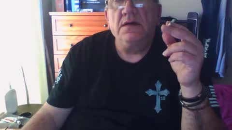 Snapshot of nionios67 chatting on October 2025 04:55:01 PM Dennis online show from October 2025 04:55:01 PM