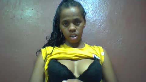 Snapshot of nirinahfy chatting on January 2025 03:36:01 PM nirinahfy online show from January 2025 03:36:01 PM