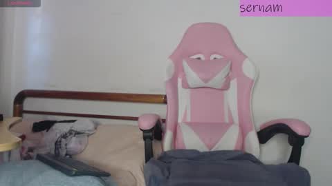 Snapshot of nisernamxxx chatting on October 2025 09:26:02 PM Nicolle online show from October 2025 09:26:02 PM