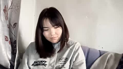 Molly online show from February 2026 04:27:01 AM