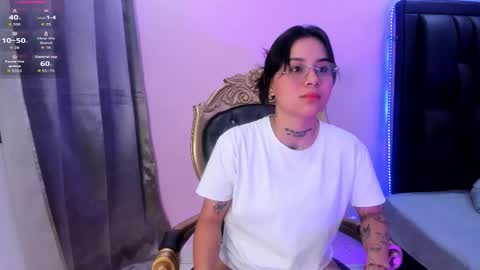 Nixie online show from October 2025 12:25:02 PM