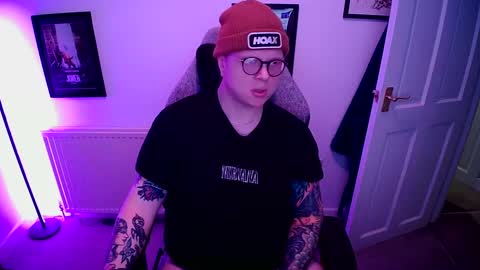 Snapshot of nlrb93 chatting on March 2025 07:18:01 PM BNate93 online show from March 2025 07:18:01 PM