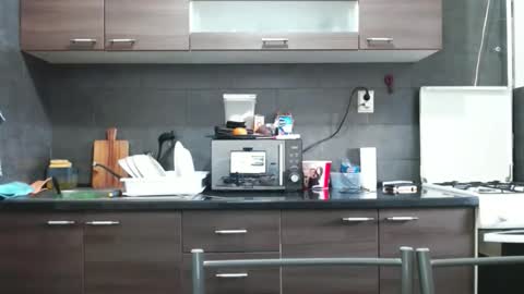 no_limit_coupl3 online show from October 2025 05:52:01 AM