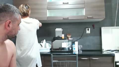 no_limit_coupl3 online show from October 2025 08:09:01 AM