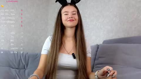 Xany online show from September 2025 01:00:01 PM