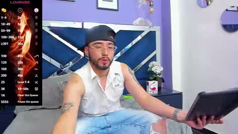 Snapshot of noa_bonucci chatting on January 2025 10:27:02 PM noa_bonucci online show from January 2025 10:27:02 PM