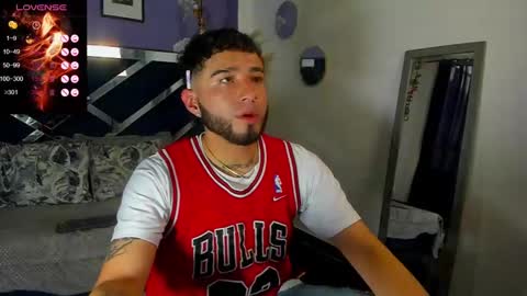 Snapshot of noa_bonucci chatting on March 2025 04:32:02 PM noa_bonucci online show from March 2025 04:32:02 PM