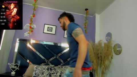 Snapshot of noa_bonucci chatting on March 2025 12:59:02 PM noa_bonucci online show from March 2025 12:59:02 PM