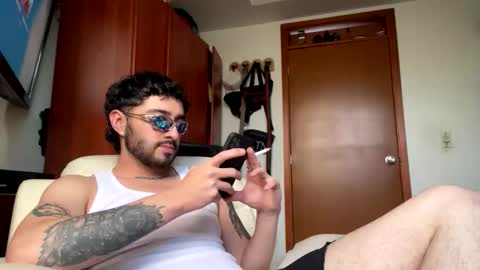 noa_bonucci online show from December 2025 07:10:01 PM