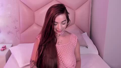 Snapshot of noa_butterfly chatting on December 2024 05:55:01 PM ambarsulliva online show from December 2024 05:55:01 PM