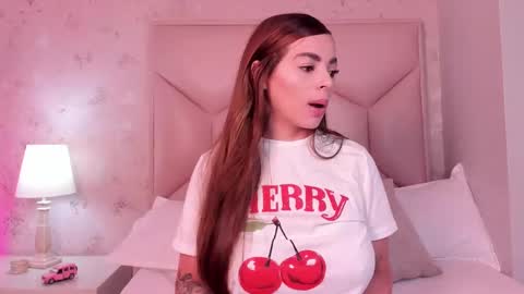 Snapshot of noa_butterfly chatting on February 2025 11:46:02 AM ambarsulliva online show from February 2025 11:46:02 AM