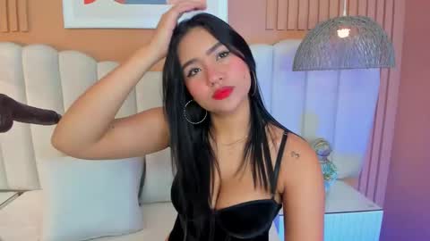 Noa online show from November 2025 03:30:01 AM