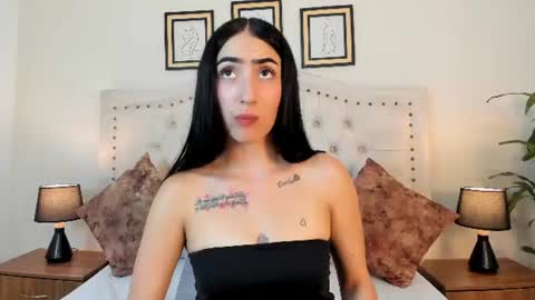 NATHALIA MORENO online show from June 2026 12:30:01 PM