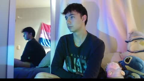 Snapshot of noah_blaze chatting on November 2025 06:42:02 PM Noah Blaze online show from November 2025 06:42:02 PM