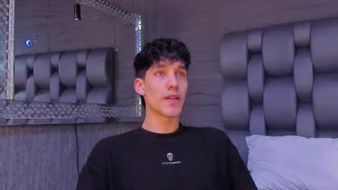 Snapshot of noah_brigth chatting on December 2024 01:58:02 AM Noah Brigth online show from December 2024 01:58:02 AM