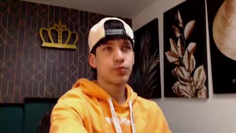 Snapshot of noah_brigth chatting on February 2025 03:37:01 AM Noah Brigth online show from February 2025 03:37:01 AM