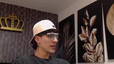 Snapshot of noah_brigth chatting on March 2025 04:58:02 AM Noah Brigth online show from March 2025 04:58:02 AM