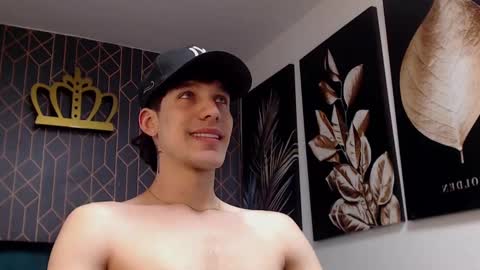 Snapshot of noah_brigth chatting on March 2025 04:23:02 AM Noah Brigth online show from March 2025 04:23:02 AM