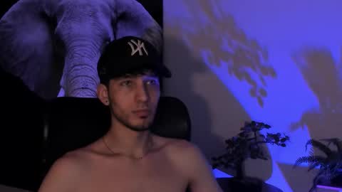 Snapshot of noah_brigth chatting on October 2025 03:51:02 AM Noah Brigth online show from October 2025 03:51:02 AM