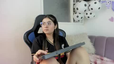 noah_bunny online show from July 2026 08:57:02 PM