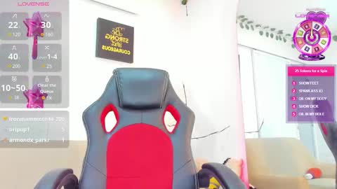 Snapshot of noah_carter66 chatting on October 2025 11:48:02 PM noah online show from October 2025 11:48:02 PM