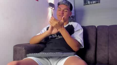 Snapshot of noah_carter66 chatting on October 2025 12:50:02 PM noah online show from October 2025 12:50:02 PM