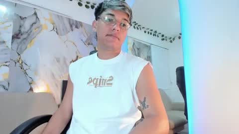 Snapshot of noah_carter66 chatting on March 2026 01:11:01 AM noah online show from March 2026 01:11:01 AM