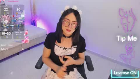 Snapshot of noah_cherry chatting on November 2025 04:03:02 AM Anna Cherry online show from November 2025 04:03:02 AM