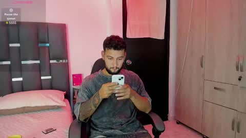 NOAH online show from November 2025 02:43:01 AM