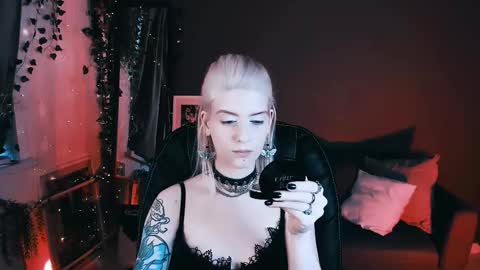 REAL name LiaDM are always open online show from September 2025 04:07:01 PM