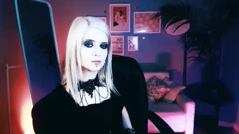 REAL name LiaDM are always open online show from October 2025 02:40:02 PM