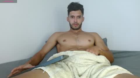 Snapshot of noah_jhonsonn chatting on December 2024 02:22:01 PM Noah online show from December 2024 02:22:01 PM
