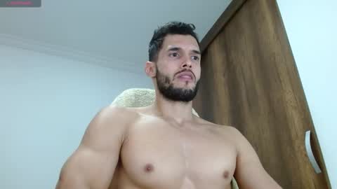 Snapshot of noah_jhonsonn chatting on February 2025 02:09:02 PM Noah online show from February 2025 02:09:02 PM