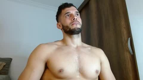 Snapshot of noah_jhonsonn chatting on April 2026 04:21:02 PM Noah online show from April 2026 04:21:02 PM