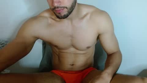 Snapshot of noah_jhonsonn chatting on May 2026 11:29:02 AM Noah online show from May 2026 11:29:02 AM