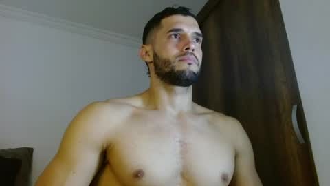 Snapshot of noah_jhonsonn chatting on May 2026 11:48:02 AM Noah online show from May 2026 11:48:02 AM
