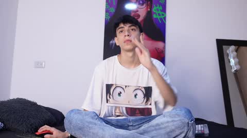 Snapshot of noah_loveboy chatting on January 2025 02:53:01 AM Noah online show from January 2025 02:53:01 AM