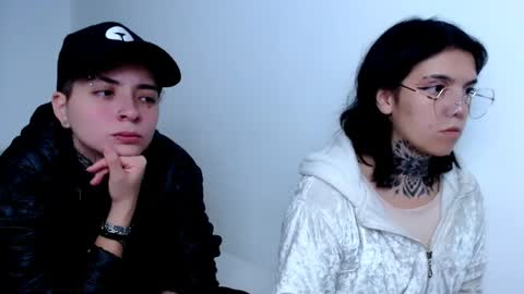 noah hehim    online show from February 2025 10:47:01 PM