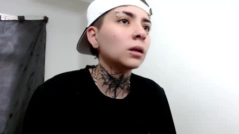 noah hehim    online show from March 2025 12:33:02 PM