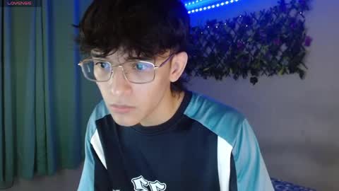 Snapshot of noah_millerx_ chatting on April 2026 04:56:01 AM noah online show from April 2026 04:56:01 AM