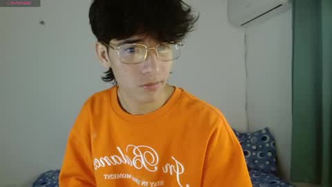 Snapshot of noah_millerx_ chatting on May 2026 03:56:01 AM noah online show from May 2026 03:56:01 AM