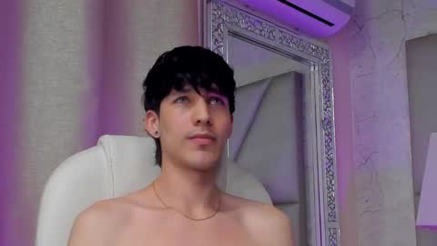 Snapshot of noah_musk chatting on April 2026 04:26:02 AM Noah NEW INDEPENDENT ACCOUNT online show from April 2026 04:26:02 AM