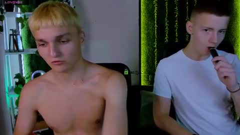 Snapshot of noah_nero chatting on July 2026 07:09:01 PM Noah online show from July 2026 07:09:01 PM